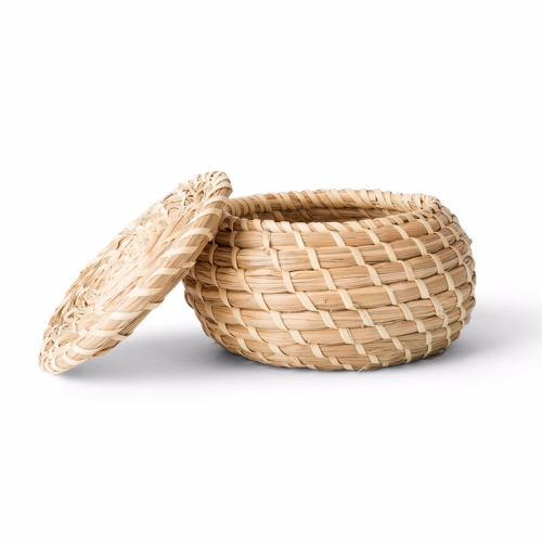 Woven Warmth Hot Pot